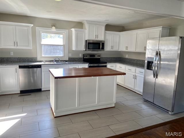 805 W Bain Street, Dexter, MO 63841