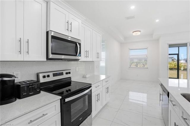 330 El Dorado BLVD N, Cape Coral, FL 33993