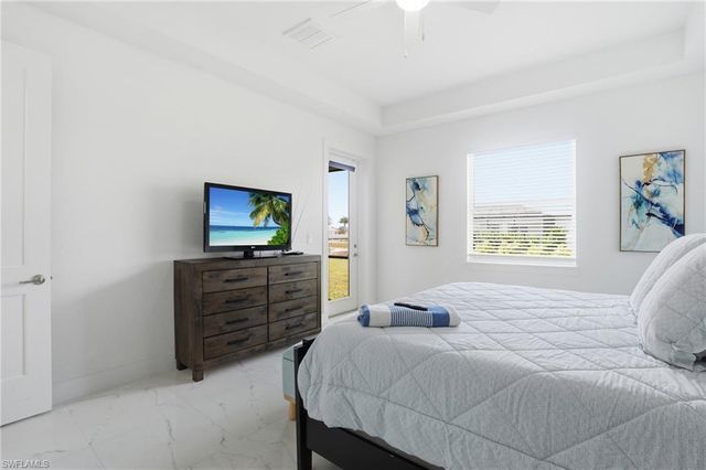 330 El Dorado BLVD N, Cape Coral, FL 33993