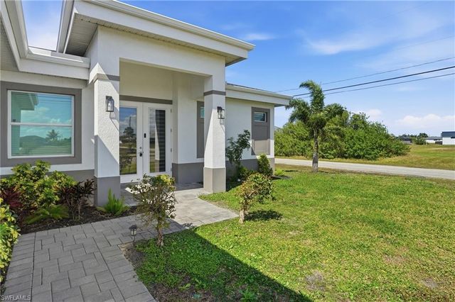 330 El Dorado BLVD N, Cape Coral, FL 33993