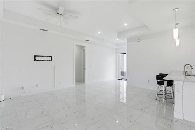 330 El Dorado BLVD N, Cape Coral, FL 33993