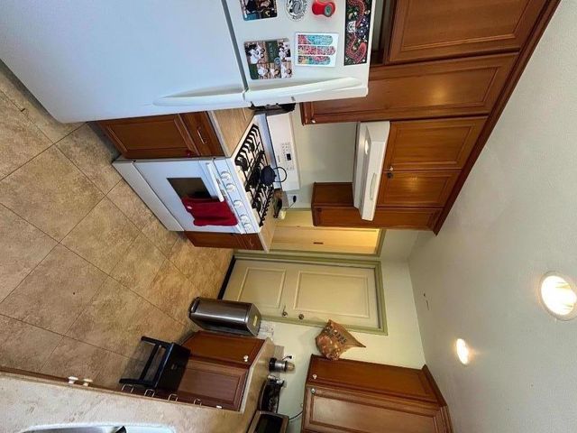 906 Bautista Drive, Salinas, CA 93901