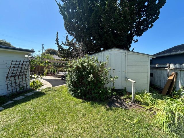 906 Bautista Drive, Salinas, CA 93901