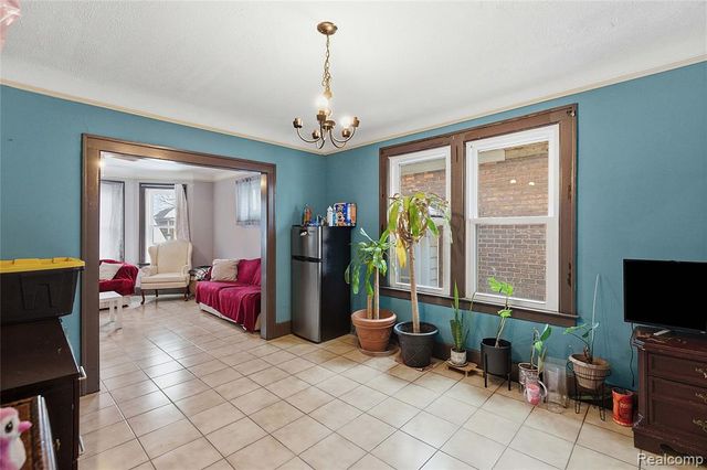 7098 Lafayette Boulevard, Detroit, MI 48209