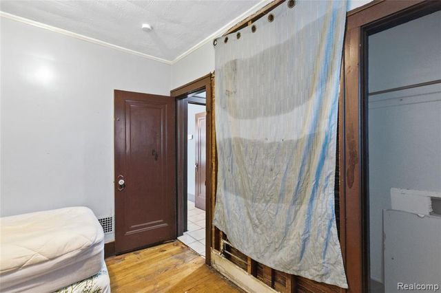 7098 Lafayette Boulevard, Detroit, MI 48209