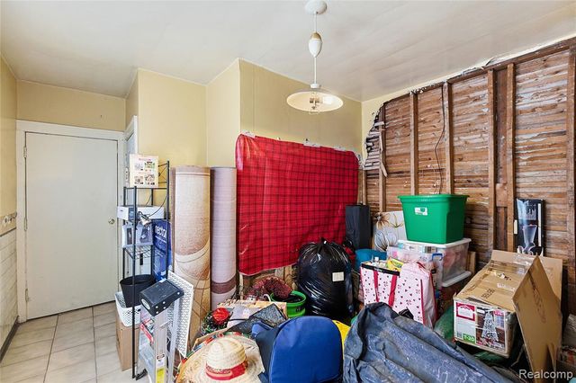 7098 Lafayette Boulevard, Detroit, MI 48209