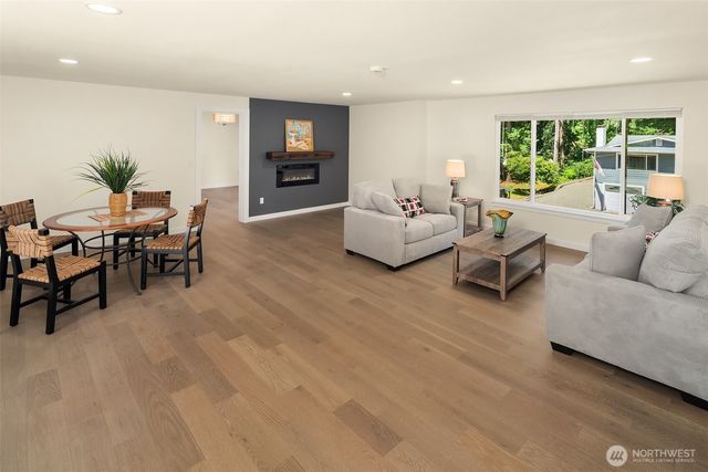 2512 Natalie Lane, Tacoma, WA 98388