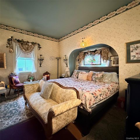 45 Maple Street, Walden, NY 12586