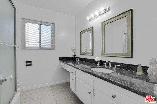 6740 Springpark Avenue 101, Los Angeles, CA 90056