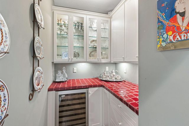 8033 Hillingdon Drive, Powell, OH 43065