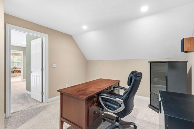 8033 Hillingdon Drive, Powell, OH 43065