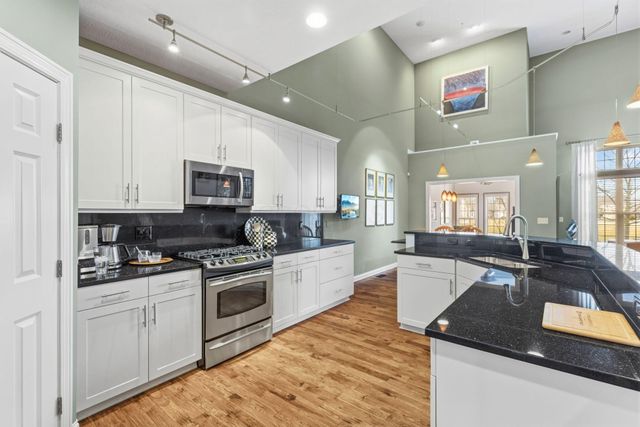 8033 Hillingdon Drive, Powell, OH 43065