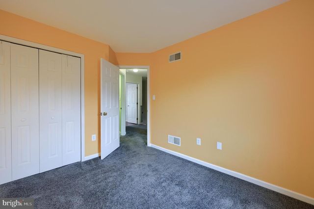 489 WOOD DUCK DR, Manheim, PA 17545