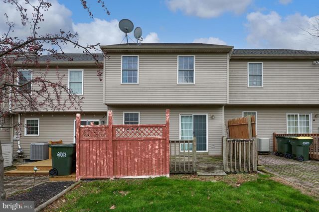 489 WOOD DUCK DR, Manheim, PA 17545