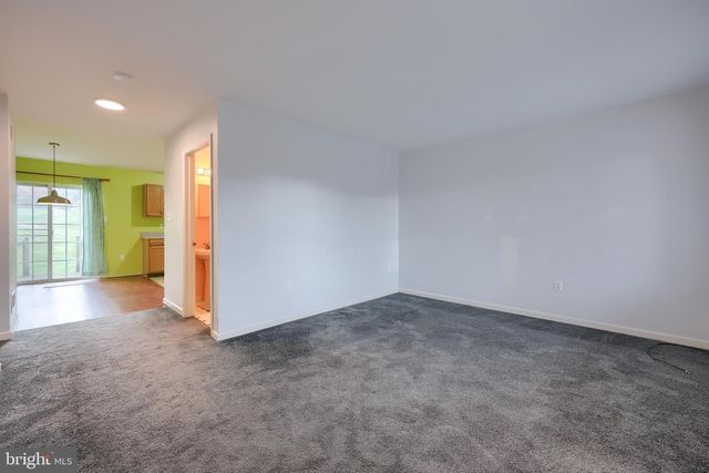 489 WOOD DUCK DR, Manheim, PA 17545