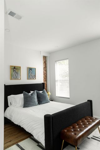 97 HARMON ST, Jc, Bergen-lafayett, NJ 07304