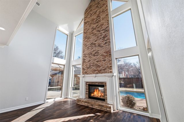 4705 Villa Vera Drive, Arlington, TX 76017