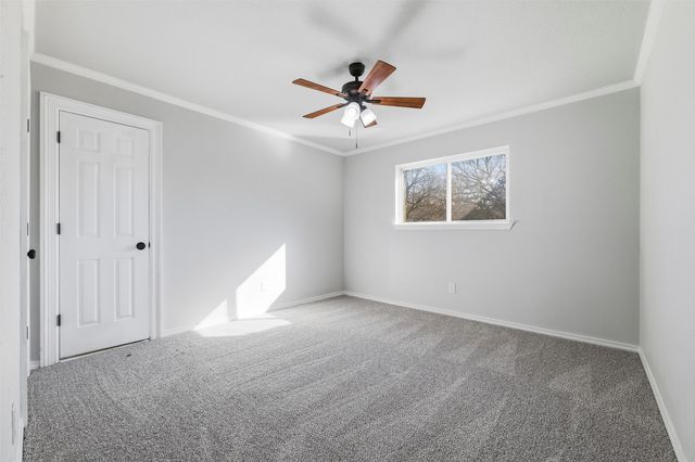 4705 Villa Vera Drive, Arlington, TX 76017