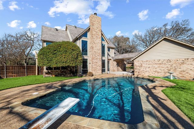 4705 Villa Vera Drive, Arlington, TX 76017