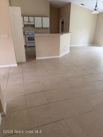 287 Barbarossa Road NW, Palm Bay, FL 32907