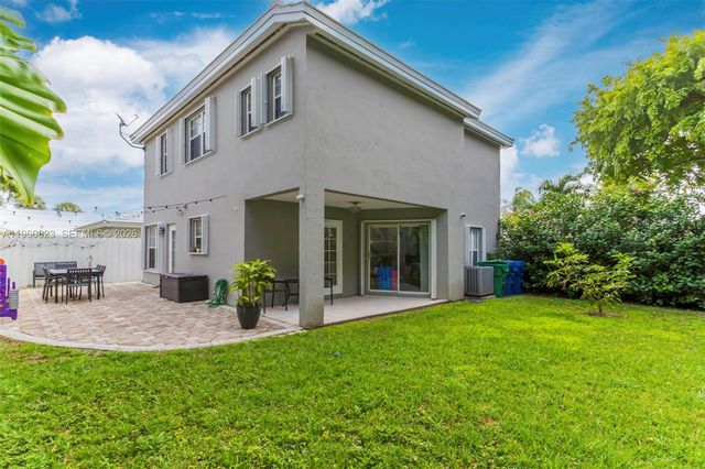 11351 SW 63rd Ter, Miami, FL 33173