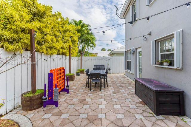 11351 SW 63rd Ter, Miami, FL 33173