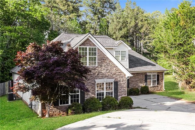 4017 River Garden Circle, Covington, GA 30016