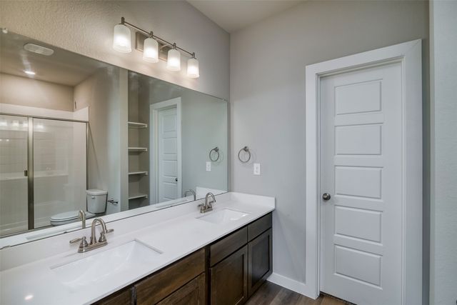 660 Harvest Moon Drive, Venus, TX 76084
