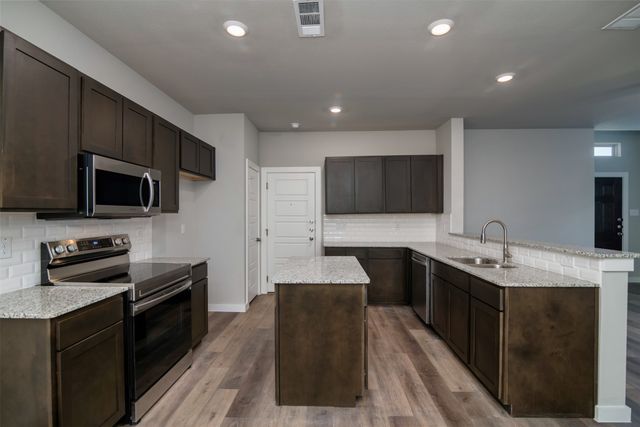 660 Harvest Moon Drive, Venus, TX 76084