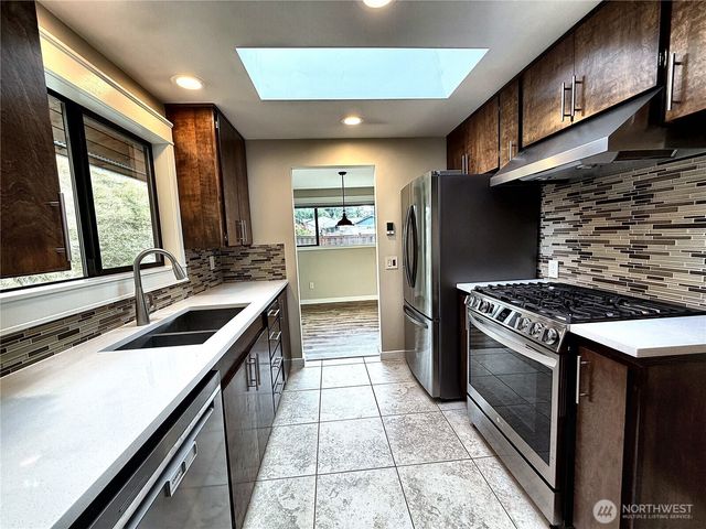 2604 Vining Place, Bellingham, WA 98226
