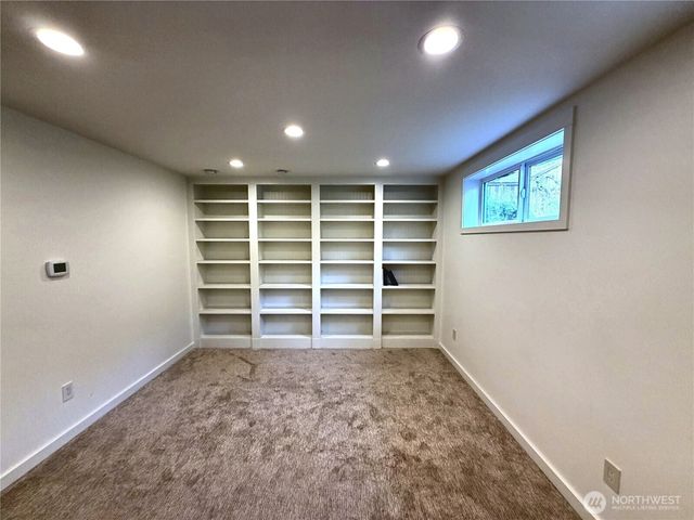2604 Vining Place, Bellingham, WA 98226
