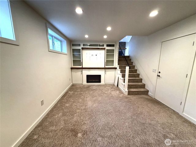 2604 Vining Place, Bellingham, WA 98226