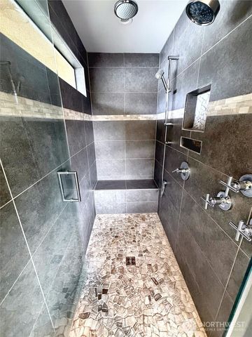2604 Vining Place, Bellingham, WA 98226