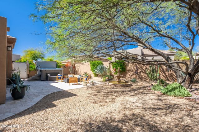 6852 E WHISPERING MESQUITE Trail, Scottsdale, AZ 85266