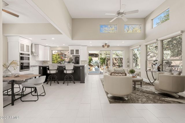 6852 E WHISPERING MESQUITE Trail, Scottsdale, AZ 85266