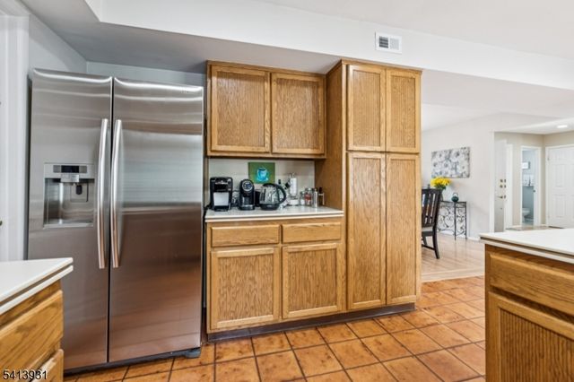 140 Sycamore Ave, Freehold Twp., NJ 07728