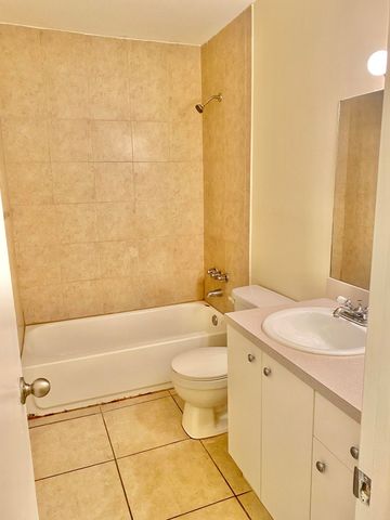 405 Executive Center Drive 208, West Palm Beach, FL 33401