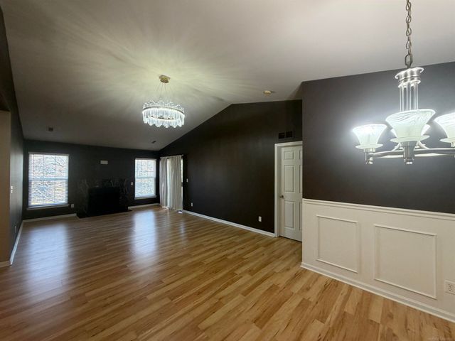 5872 Pine Aires Drive, Sterling Heights, MI 48314