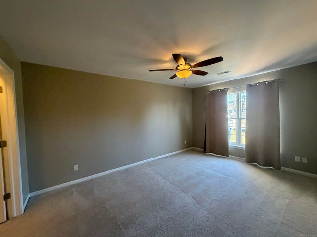 5872 Pine Aires Drive, Sterling Heights, MI 48314