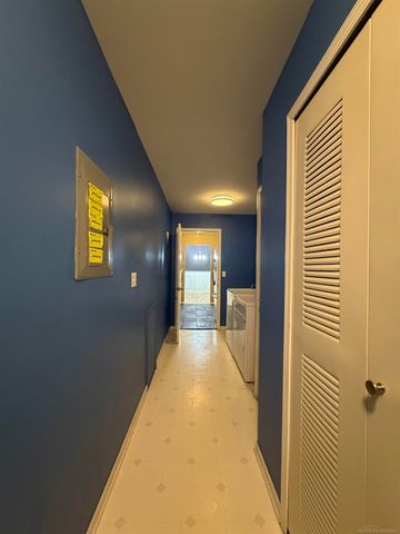 5872 Pine Aires Drive, Sterling Heights, MI 48314