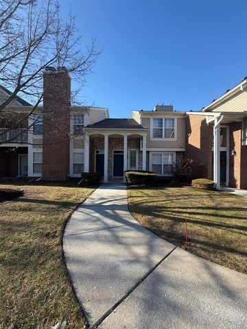 5872 Pine Aires Drive, Sterling Heights, MI 48314