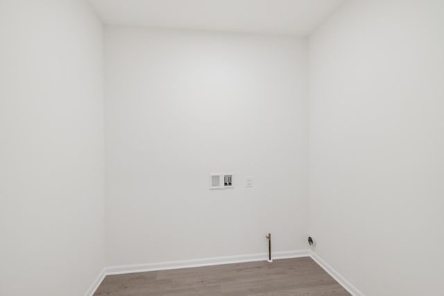 6764 Starling Drive, Schererville, IN 46375