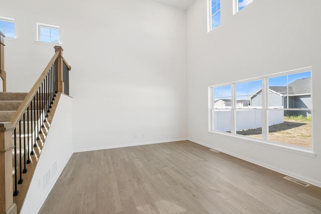 6764 Starling Drive, Schererville, IN 46375