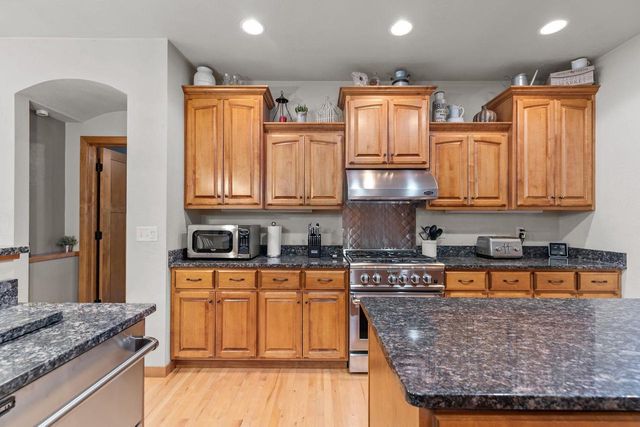 4231 WESTVIEW LANE, Oshkosh, WI 54904