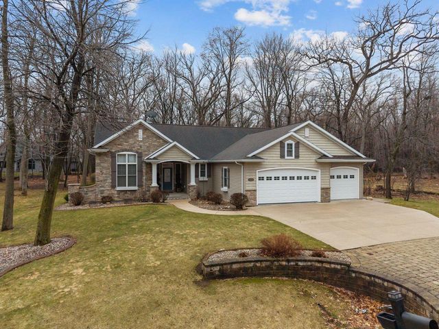 4231 WESTVIEW LANE, Oshkosh, WI 54904