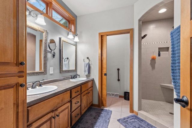 4231 WESTVIEW LANE, Oshkosh, WI 54904