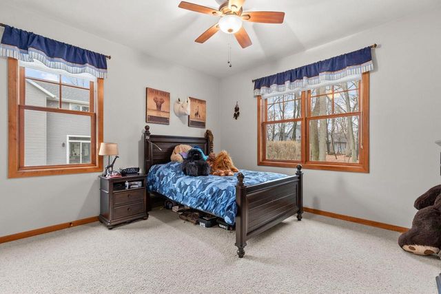 4231 WESTVIEW LANE, Oshkosh, WI 54904