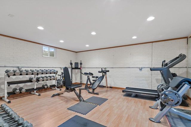 4231 WESTVIEW LANE, Oshkosh, WI 54904