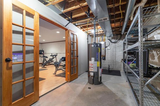 4231 WESTVIEW LANE, Oshkosh, WI 54904