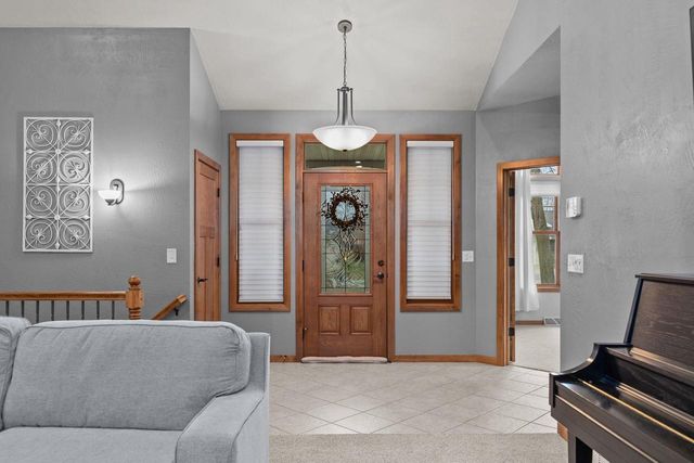 4231 WESTVIEW LANE, Oshkosh, WI 54904